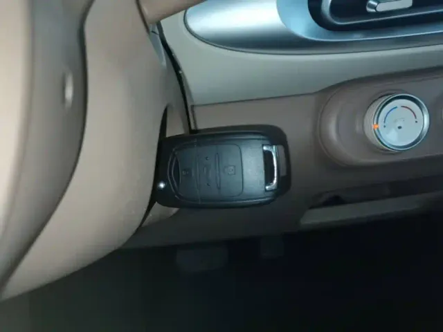 Wuling Hongguang Mini EV — Фото автомобиля 8