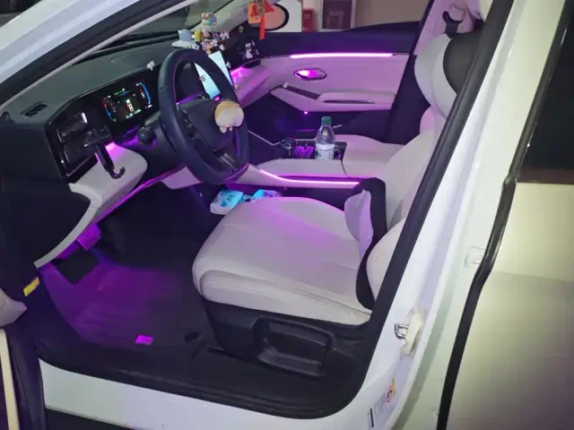 BYD Qin L — Фото автомобиля 9