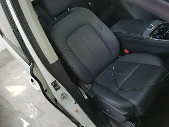 GAC Trumpchi M8 — Фото автомобиля 24