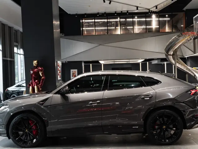 Lamborghini Urus — Фото автомобиля 7