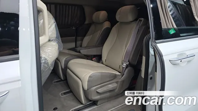 Kia Carnival 4th Gen — Фото автомобиля 18