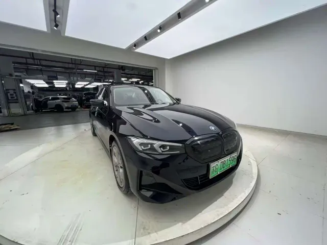 BMW i3 — Фото автомобиля 28