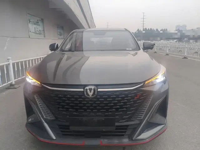 Changan X5 Plus — Фото автомобиля 2