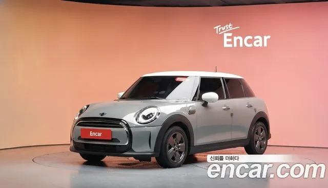 Фотография автомобиля — Mini Cooper