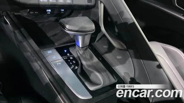 Hyundai Avante CN7 — Фото автомобиля 12