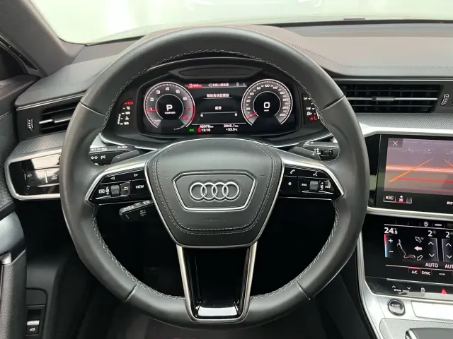 Audi A6L — Фото автомобиля 14