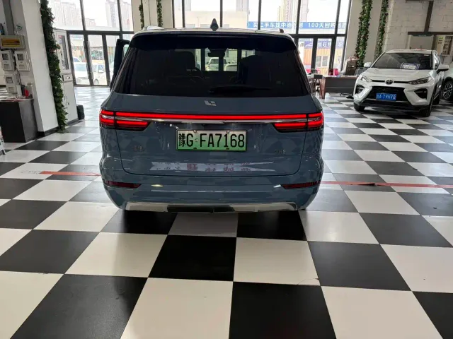 Li Auto Li ONE 2020 Extended Range 7-Seater — Фото автомобиля 5