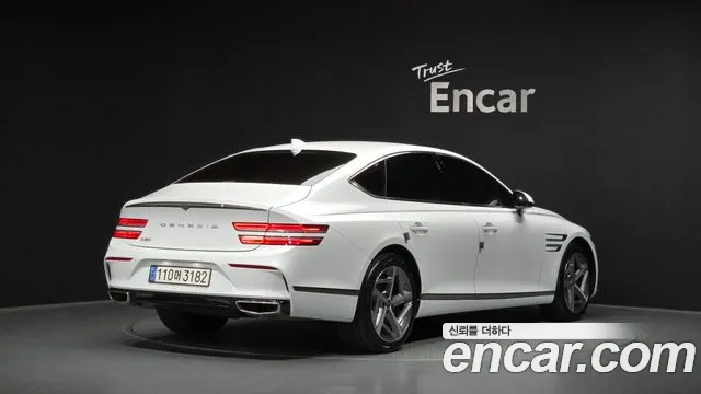 Genesis G80 Бензин 2.5 турбо 2WD — Фото автомобиля 2