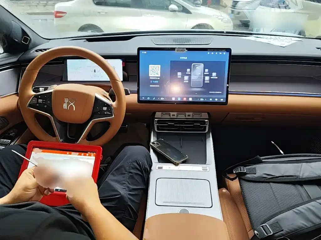 BYD Han L 2025 EV AWD LiDAR Flagship — Фото автомобиля 5