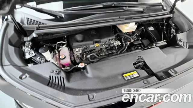 Toyota Alphard — Фото автомобиля 6