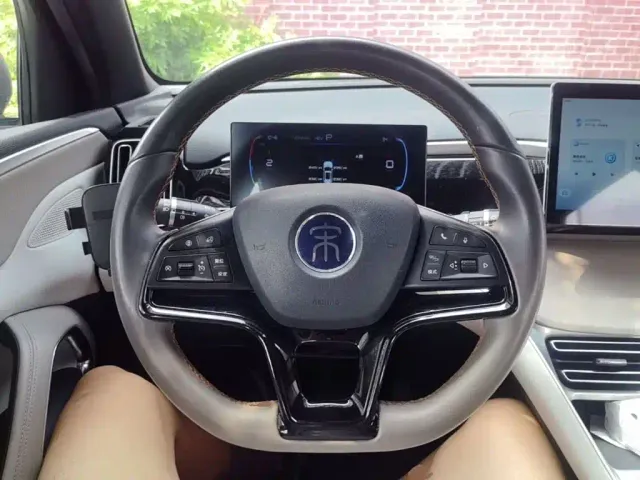 BYD Song Pro — Фото автомобиля 10