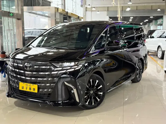 Фотография автомобиля — Toyota Alphard