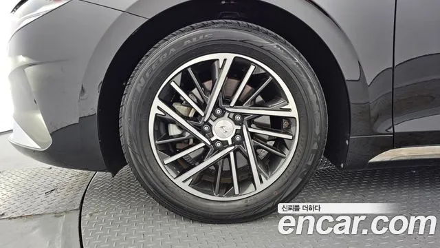 Hyundai Grandeur Новый Grandeur IG — Фото автомобиля 5