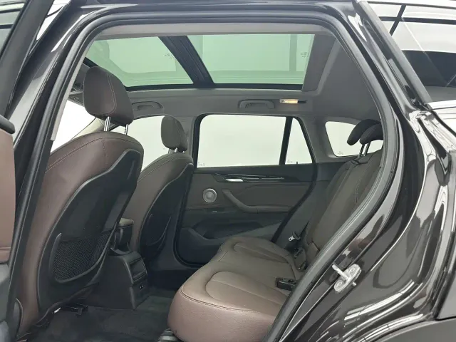 BMW X1 — Фото автомобиля 6