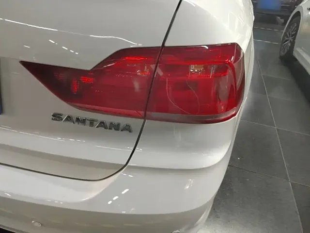 Volkswagen Santana — Фото автомобиля 7