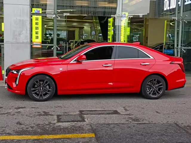 Cadillac CT4 — Фото автомобиля 5
