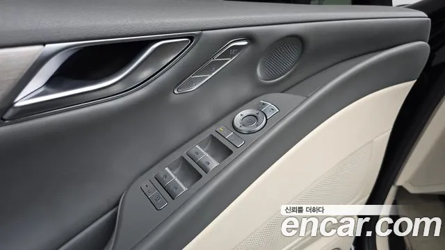 Genesis G80 Бензин 2.5 турбо AWD — Фото автомобиля 27