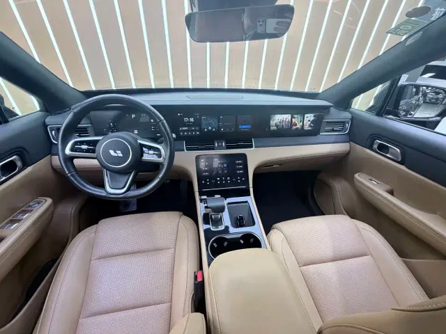 Li Auto ONE — Фото автомобиля 14