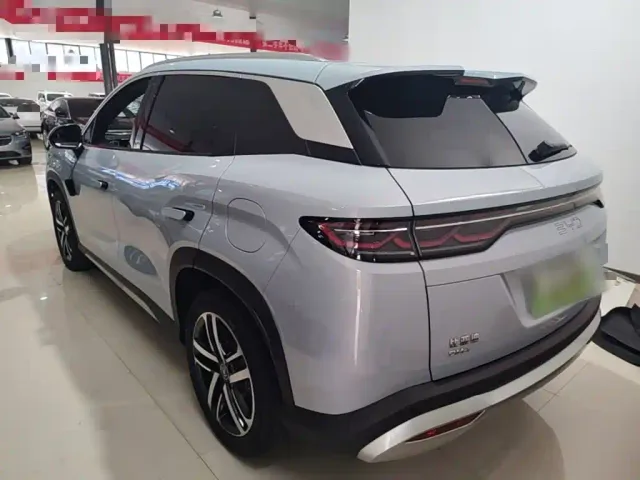 BYD Song L DM-i — Фото автомобиля 4