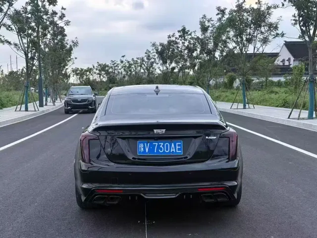 Cadillac CT5 — Фото автомобиля 8