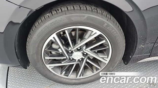Hyundai Grandeur New — Фото автомобиля 5