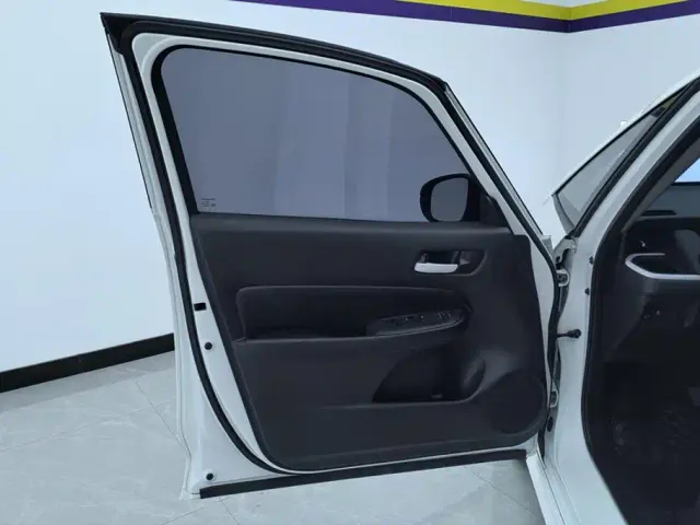 Honda Fit — Фото автомобиля 7