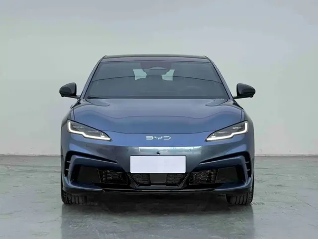 BYD Seal 06 GT — Фото автомобиля 9