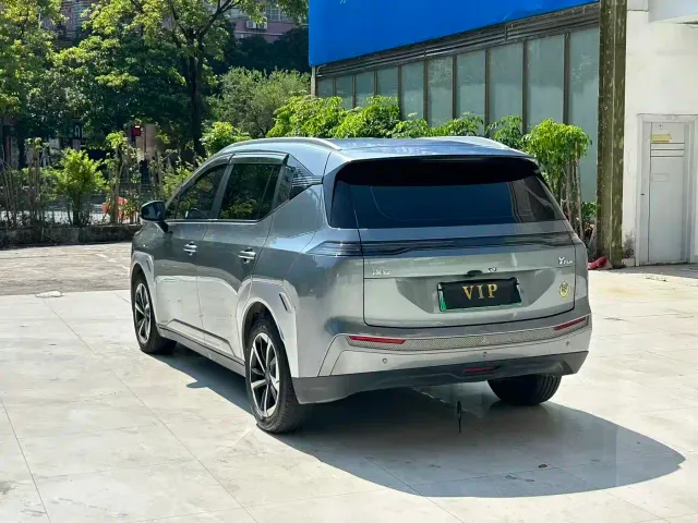 GAC Aion Y — Фото автомобиля 9