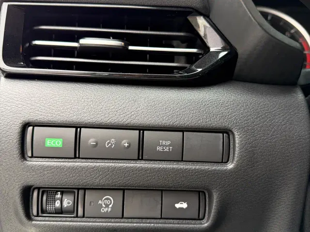 Nissan Sylphy — Фото автомобиля 21