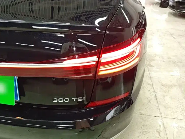 Volkswagen Passat — Фото автомобиля 7
