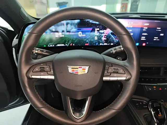 Cadillac CT5 — Фото автомобиля 10