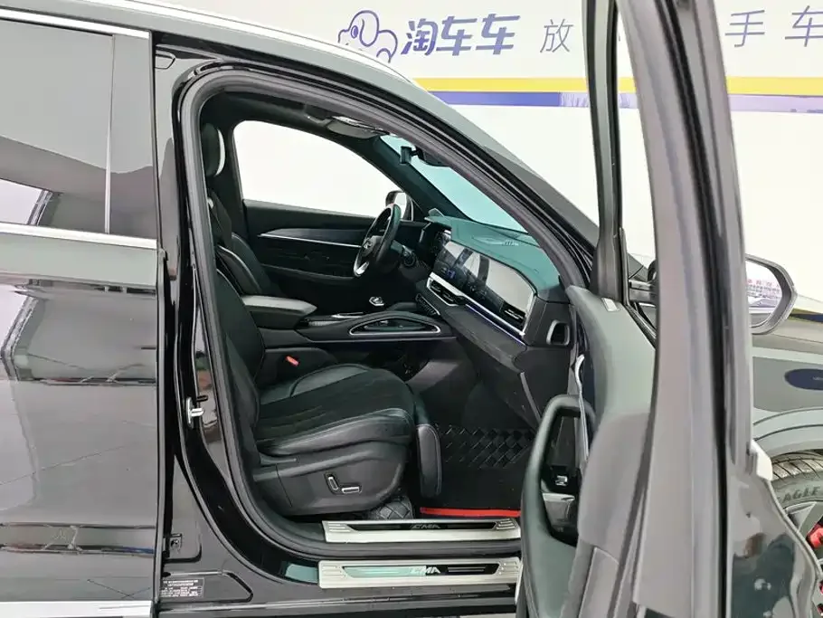 Geely Xingyue L 2024 Model 2.0TD High-Power Automatic 2WD Skyline Edition — Фото автомобиля 8