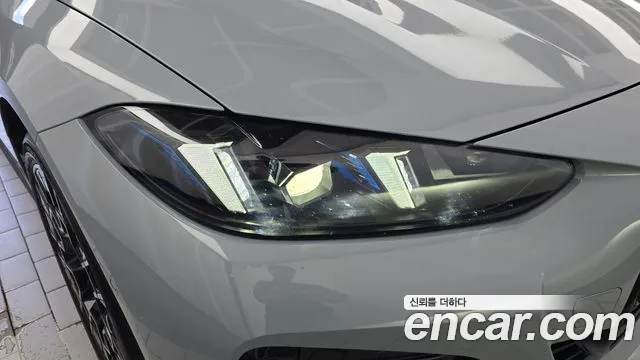 BMW i4 — Фото автомобиля 22