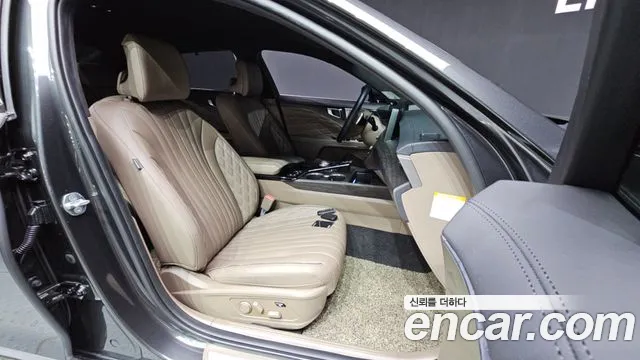 Kia K8 K8 Hybrid — Фото автомобиля 15