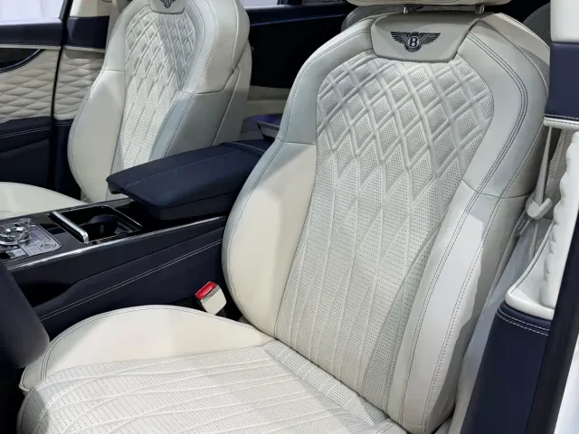 Bentley Flying Spur — Фото автомобиля 9