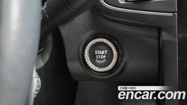 Renault-KoreaSamsung QM6 Новый QM6 2.0 GDe RE Signature 2WD — Фото автомобиля 14