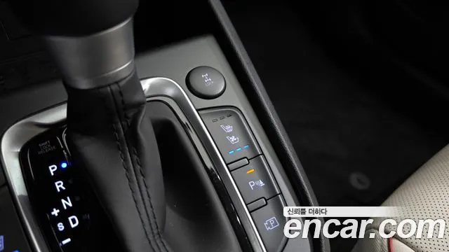 Hyundai Kona — Фото автомобиля 27