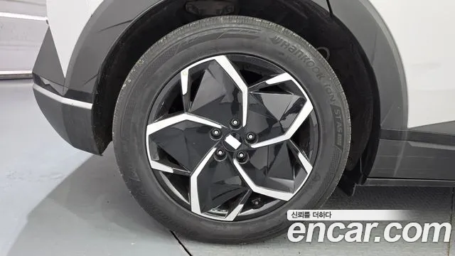 Hyundai Ioniq 5 — Фото автомобиля 5