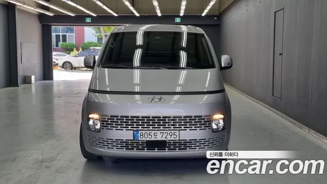 Hyundai Staria — Фото автомобиля 3