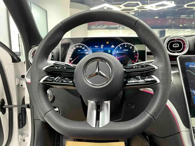 Mercedes-Benz C-Class — Фото автомобиля 19