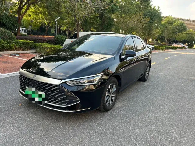 Фотография автомобиля — BYD Qin PLUS