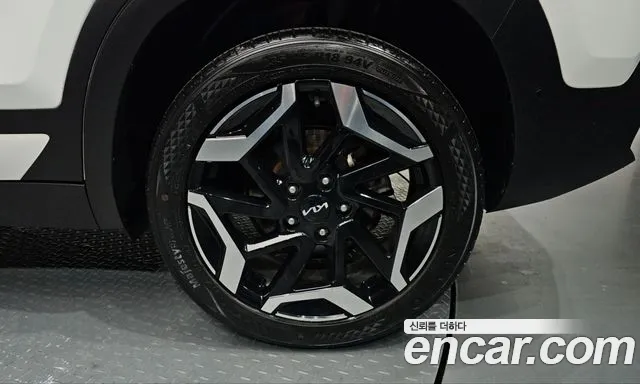 Kia Seltos New — Фото автомобиля 6