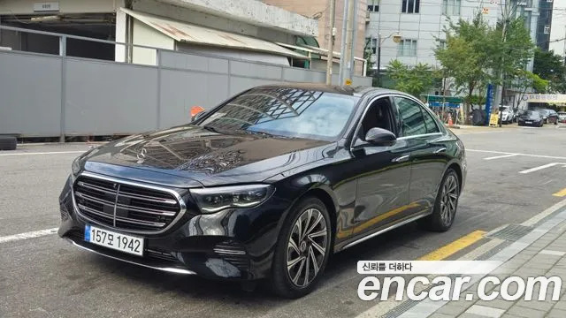 Фотография автомобиля — Mercedes-Benz E-Class W214