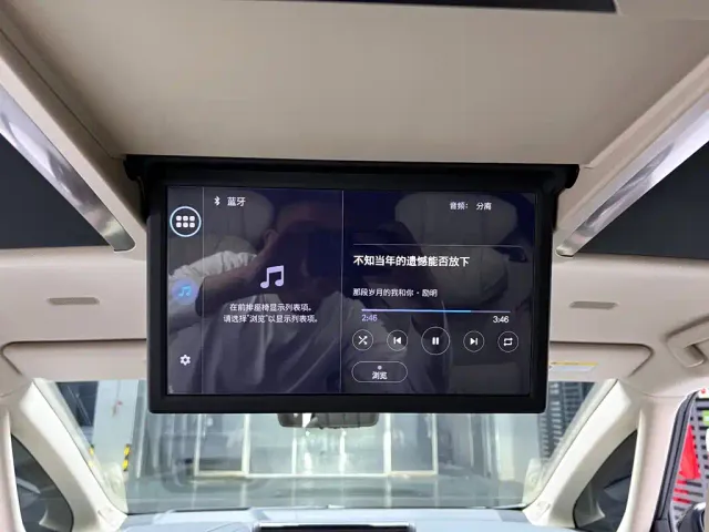 Toyota Alphard — Фото автомобиля 16