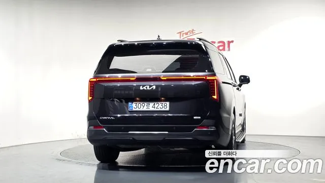 Kia Carnival 4th Gen — Фото автомобиля 4