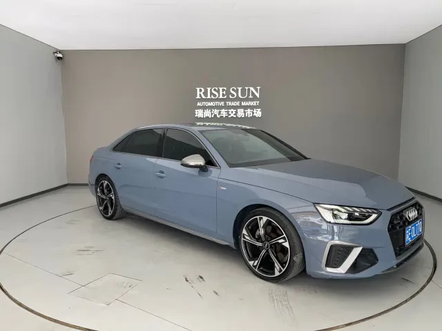 Audi A4L — Фото автомобиля 3