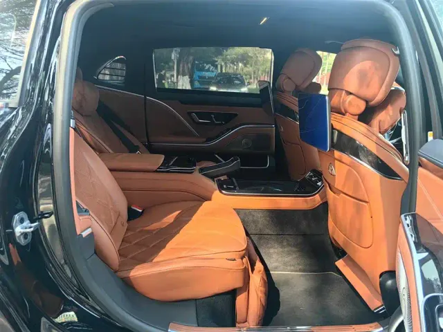 Mercedes-Benz Maybach S-Class — Фото автомобиля 15