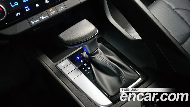 Hyundai AVANTE Avante (CN7) — Фото автомобиля 9