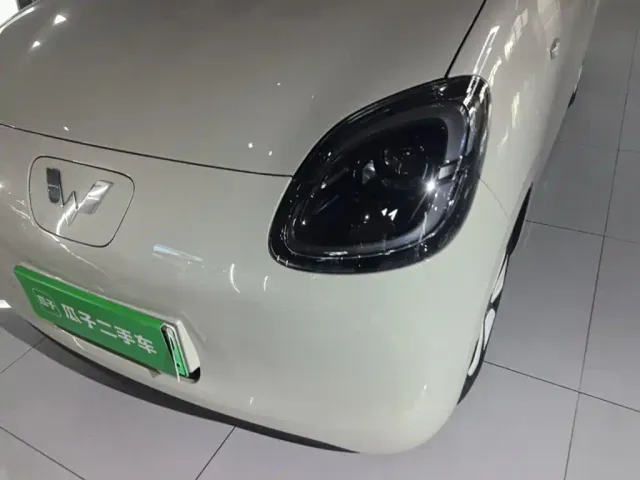 Wuling Hongguang Mini EV — Фото автомобиля 23