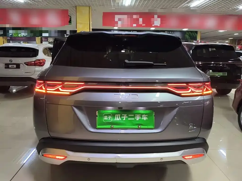 BYD Song L DM-i 2025 Smart Driving Edition 160km Excellence Type — Фото автомобиля 5